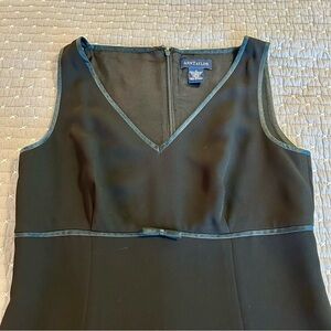 Ann Taylor Women’s Classic Black Dress with Bow Detail Size 4